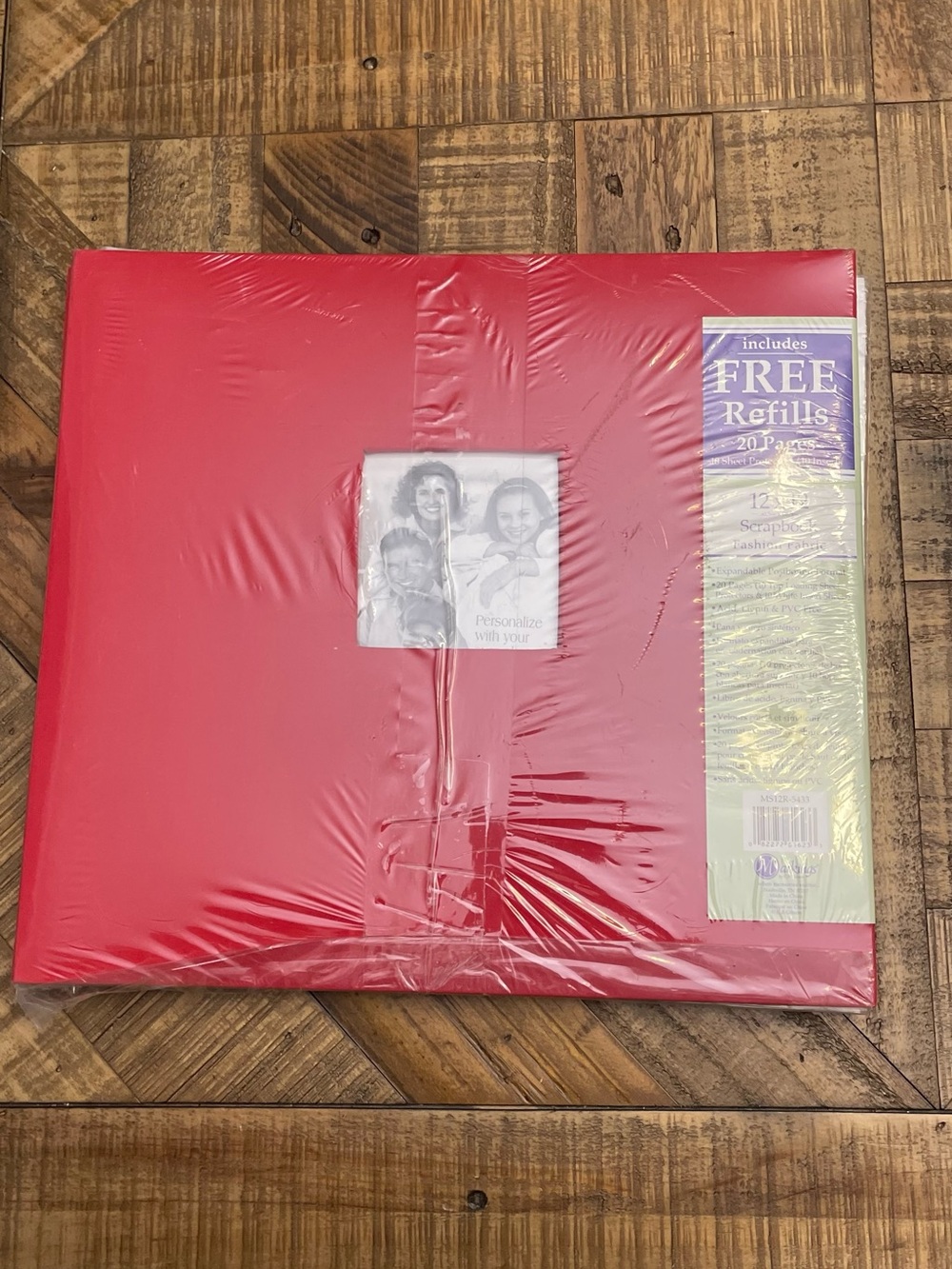 Markings by CR Gibson red 12x12 scrapbook